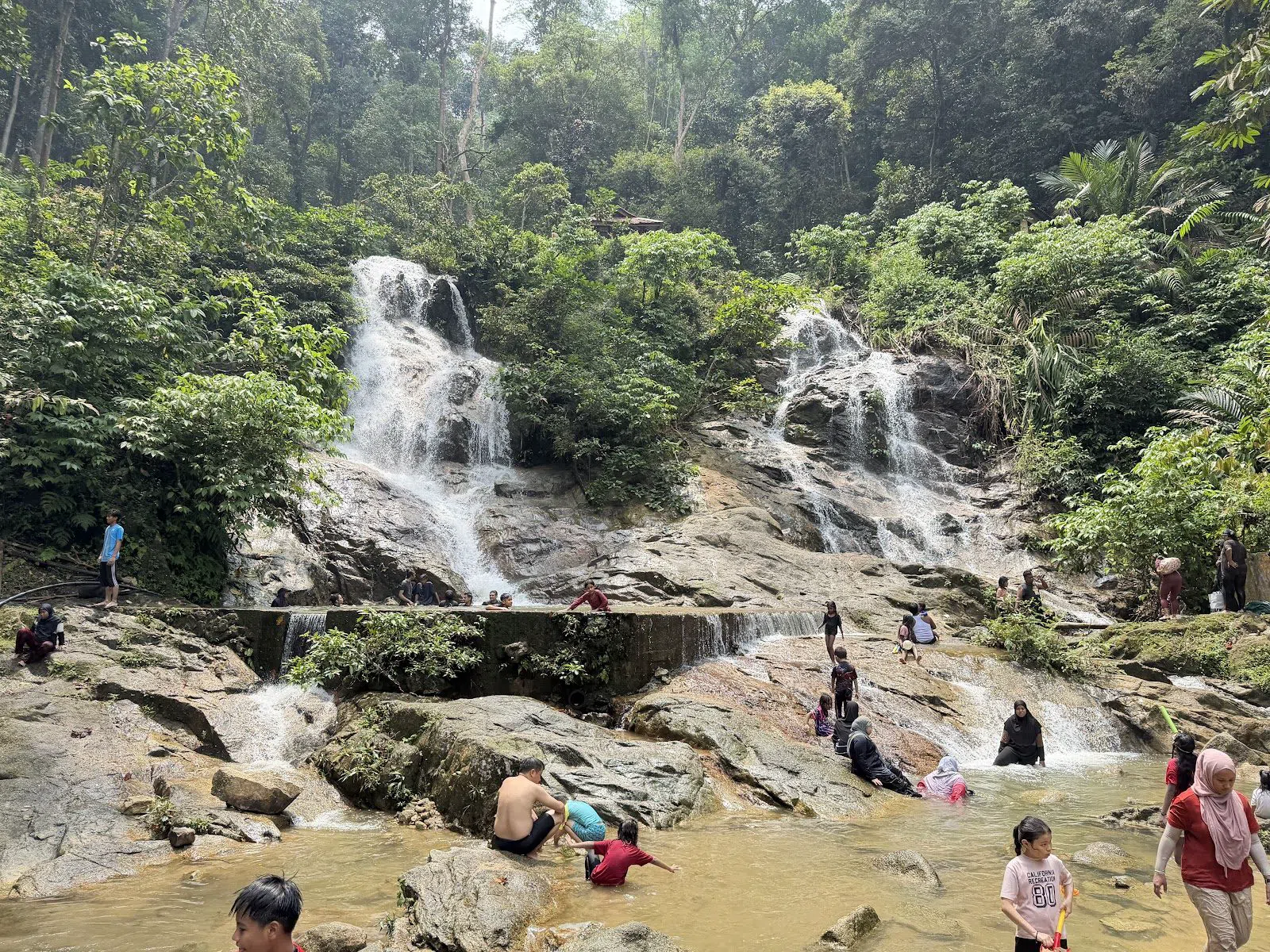 Taman Eko Rimba Kanching (Kanching Rainforest Waterfall), Kuala Lumpur